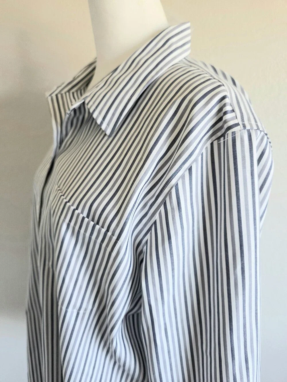NEW Coldwater Creek Button Up Shirt Cotton White Gray Stripe Size L Long Sleeve